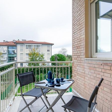Seaside Flat With Swimming Pool And Private Parking Apartamento Calambrone Exterior foto