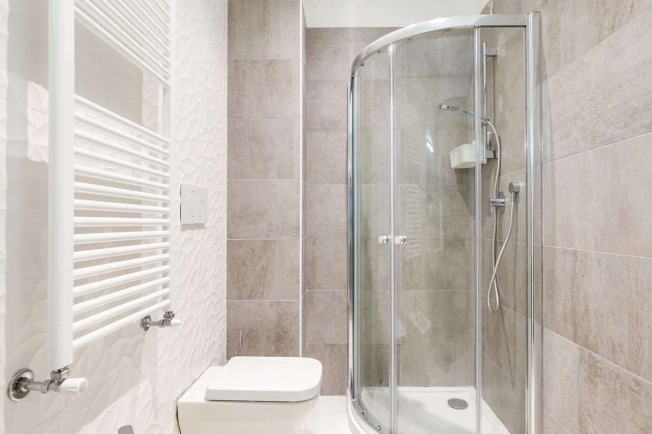 Seaside Flat With Swimming Pool And Private Parking Apartamento Calambrone Exterior foto